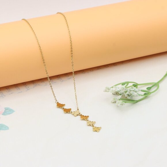 Yellow Gold Butterfly Pendant Necklace in Adjustable Chain Length, XPNL0357 - Picture 10 of 13